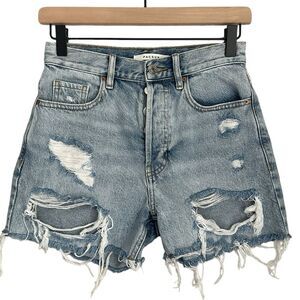 PacSun Women’s 90’s Girlfriend Distressed Light Wash Jean Shorts Size 25